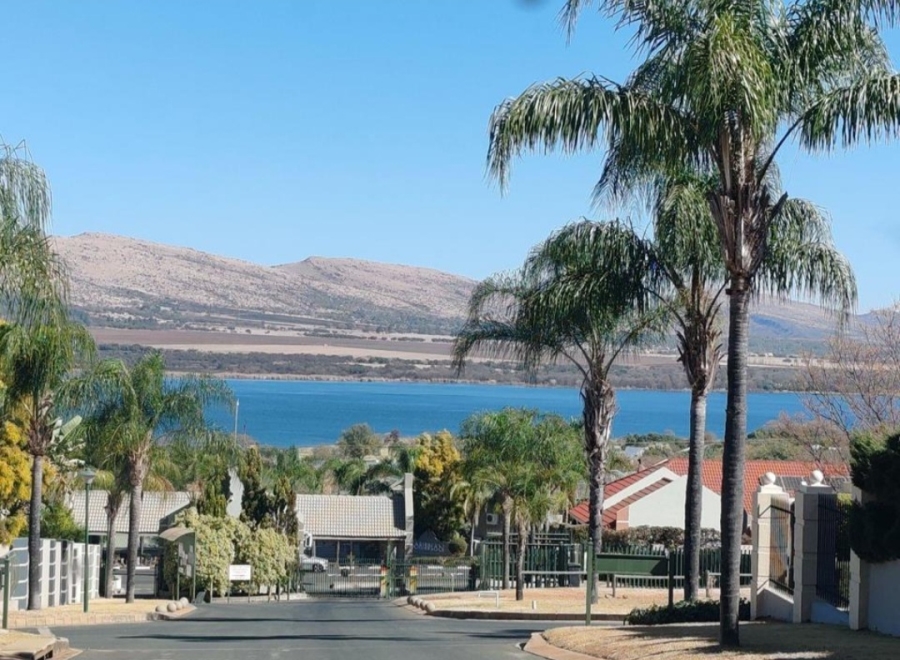 0 Bedroom Property for Sale in Kosmos Ridge North West